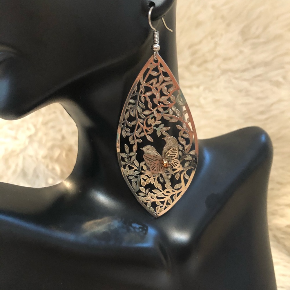 Hammered silver-tone leaf earrings